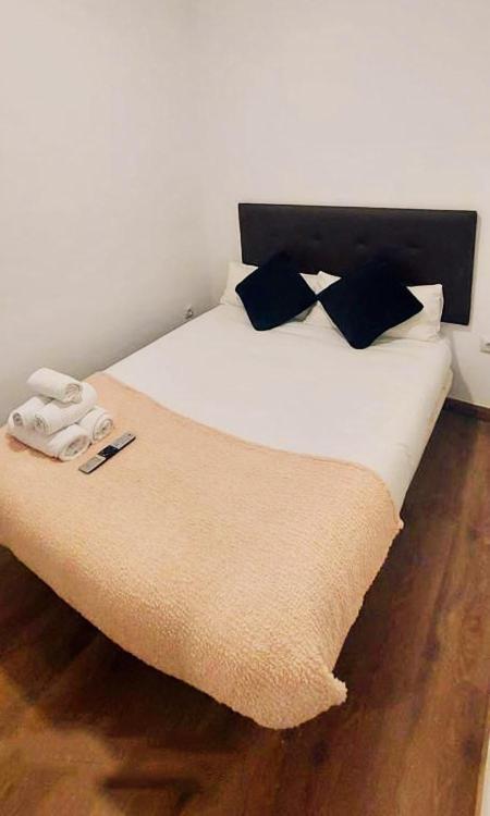 Gran Via Sol Rooms Madrid Eksteriør billede